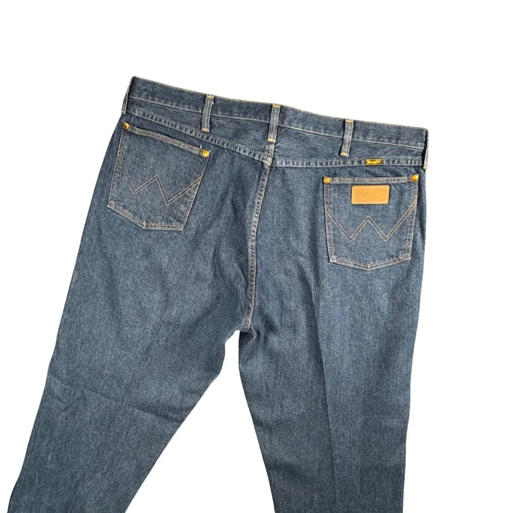 Vintage Wrangler Mens Blue Denim Jeans 42x35.5 Made USA Straight Leg Cowboy‎ Cut